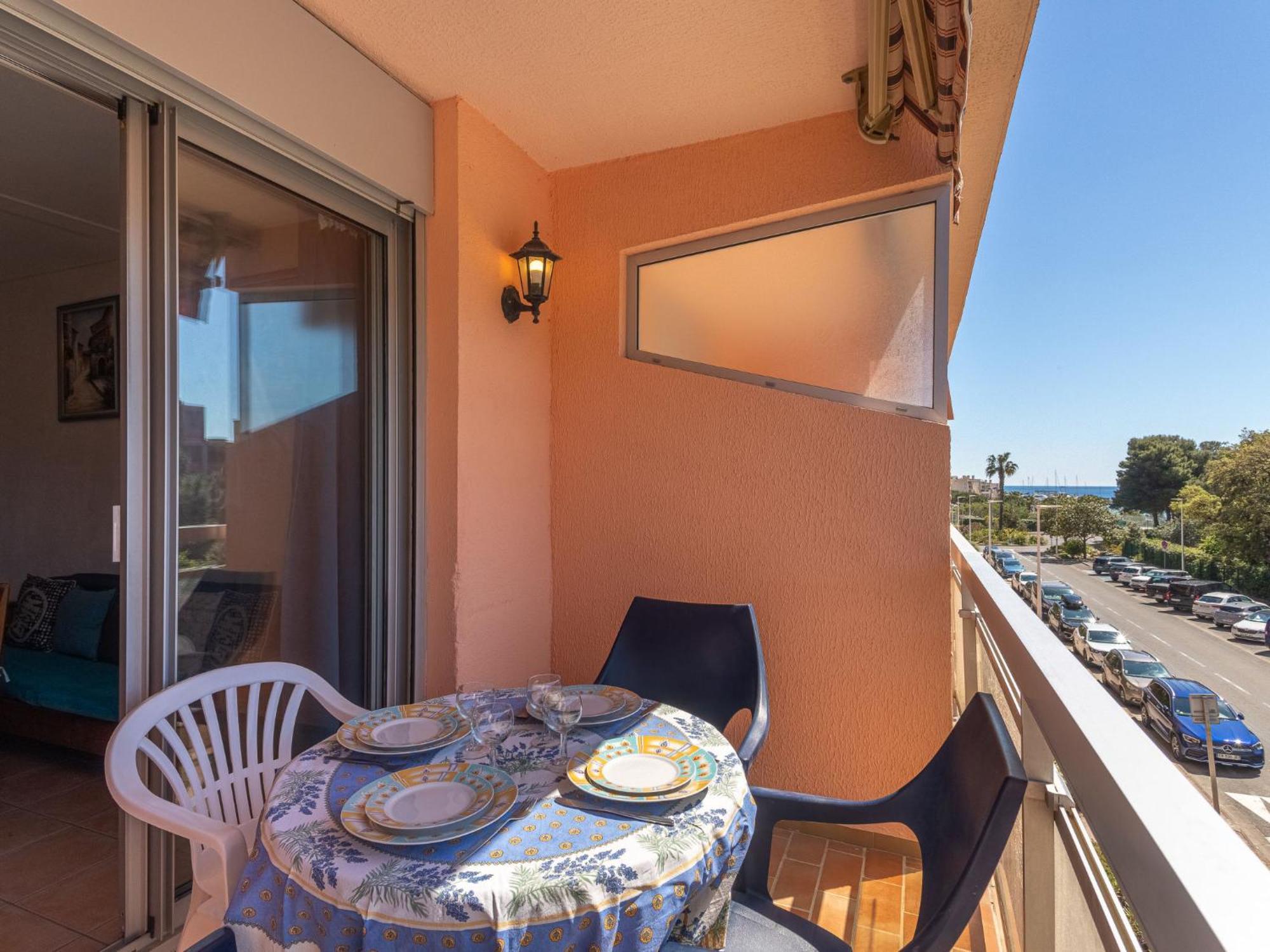 Apartment L'Amiraute By Interhome Bormes-les-Mimosas Luaran gambar